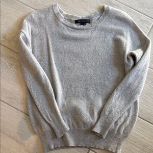 Skull Cashmere Heather Gray Crewneck Sweater